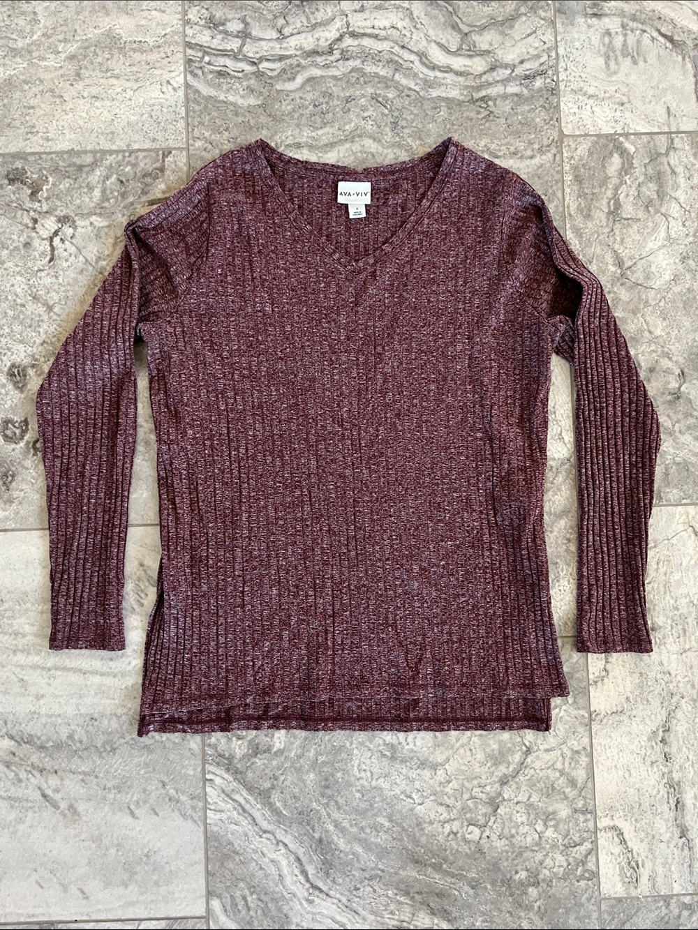 Ava & Viv Marled Wine V-Neck Ribbed Sweater